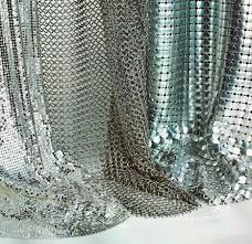 China Forma multi de la malla de alambre de las telas con lentejuelas metálicas de aluminio de plata/de oro de la cortina fábrica